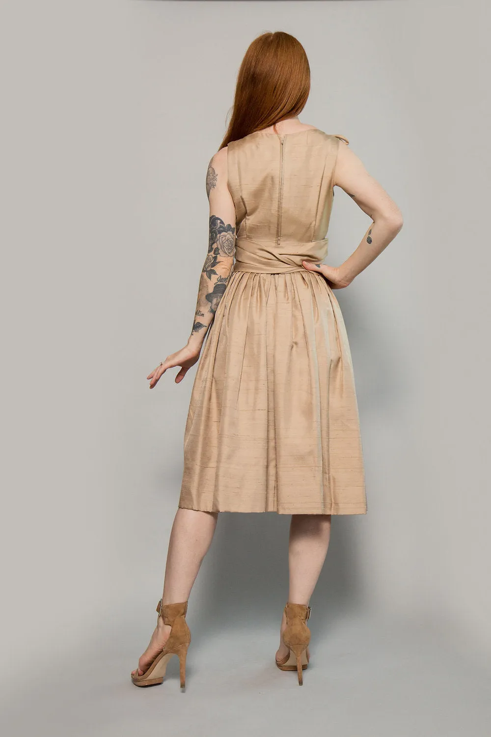 1950's Khaki Bow Tie Sleeves Dress