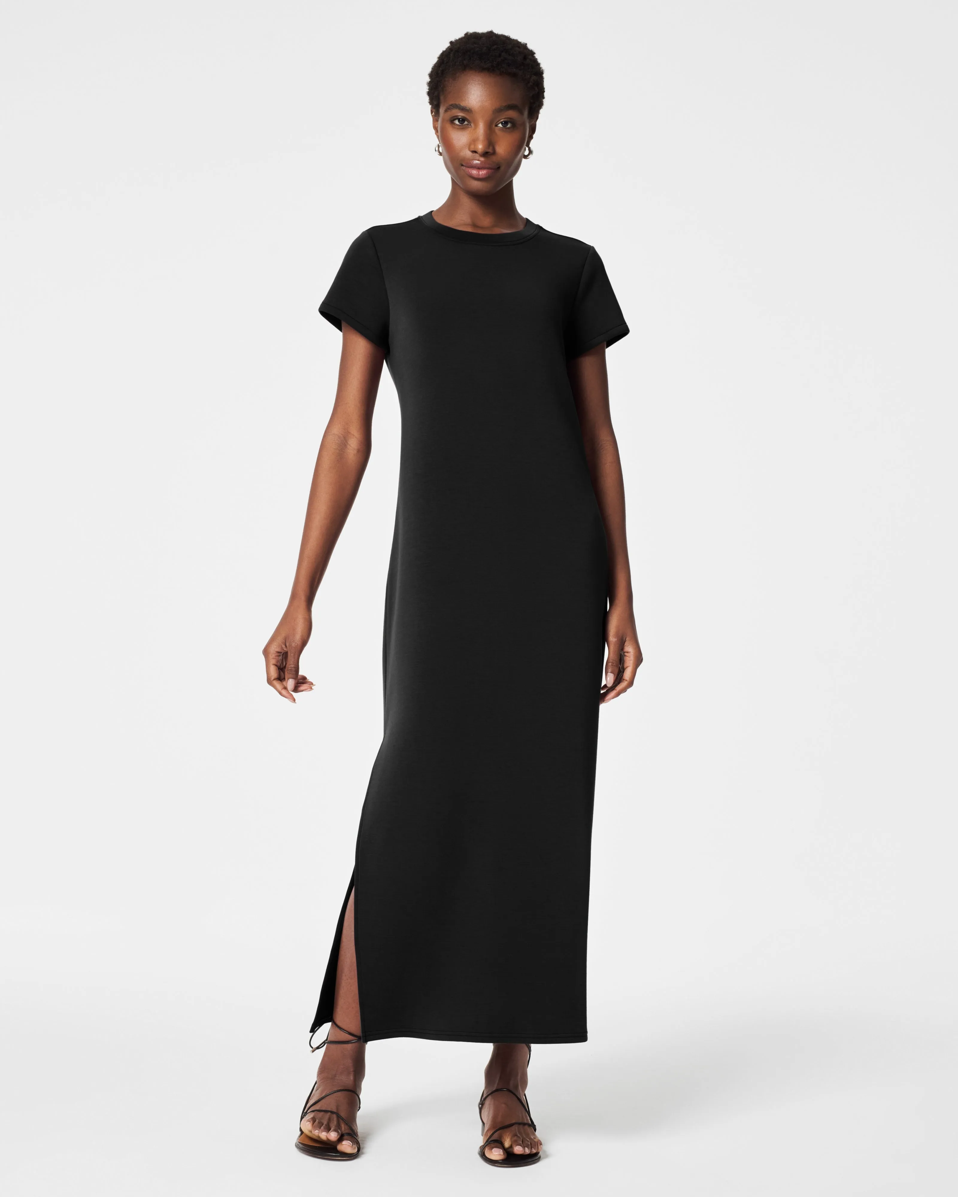 Air Essentials Maxi T-shirt Dress, Very Black