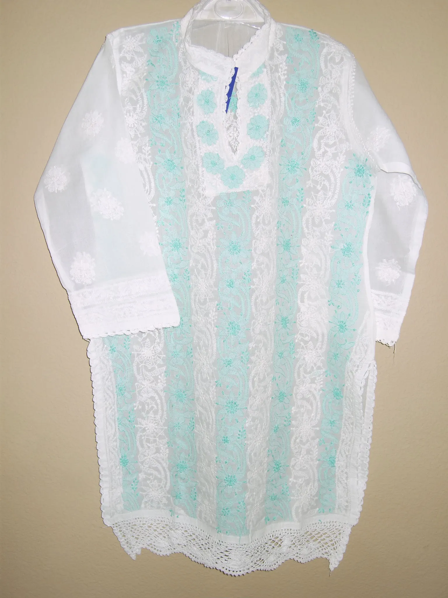 Blouse 478 White Cotton Embroidered Tunic Top Kurti Medium M Size