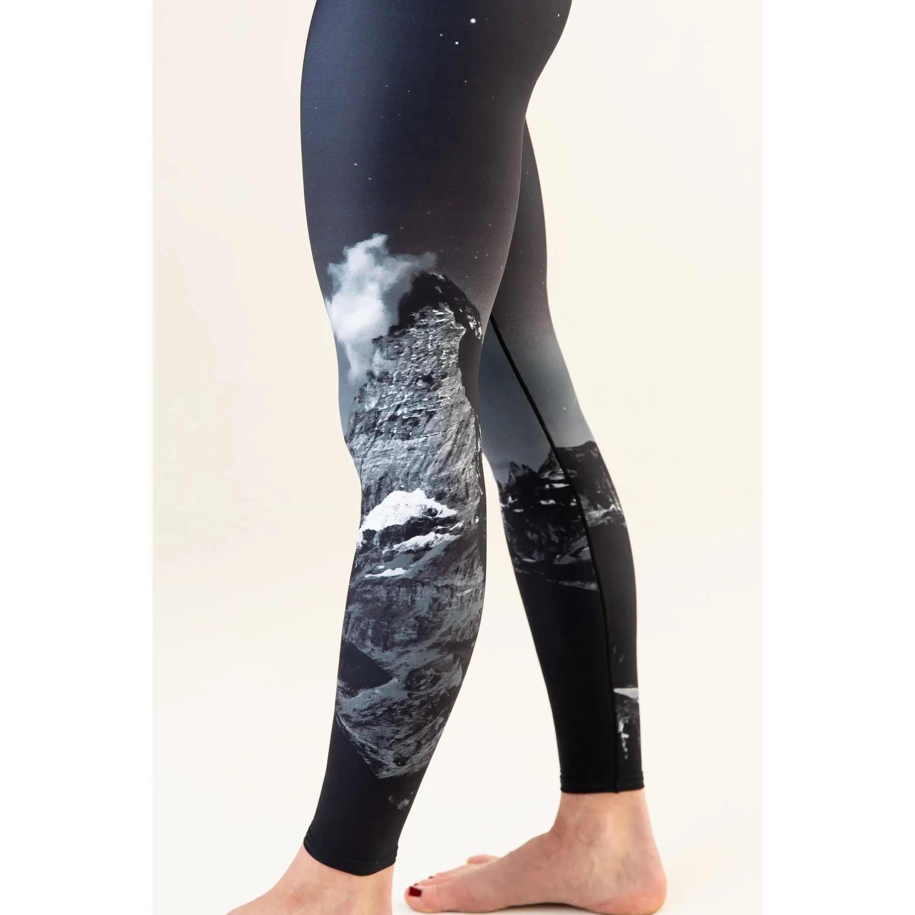 Colorado Threads | Yoga Pants | Women's