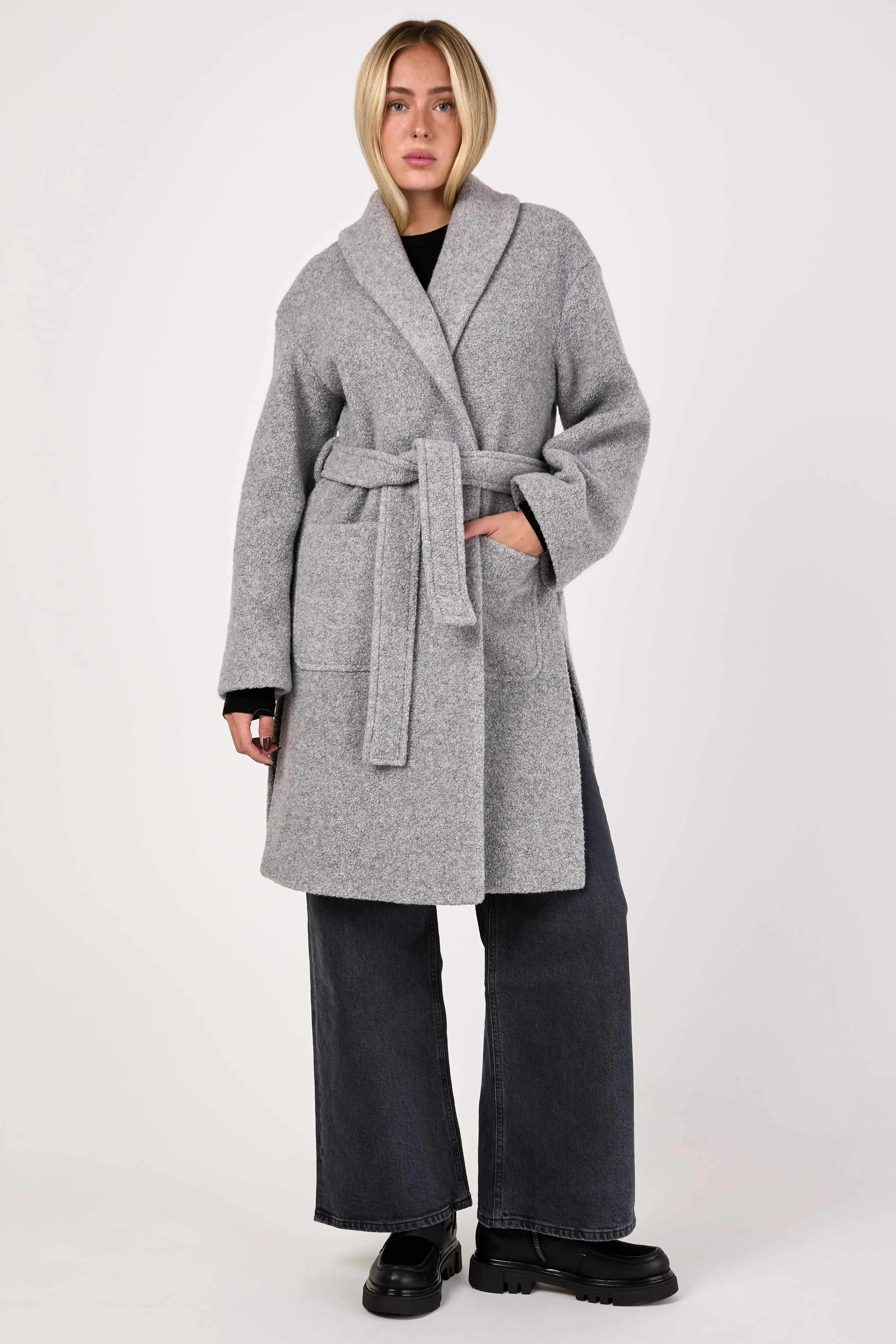 Dafne Wrap Coat in Light Grey