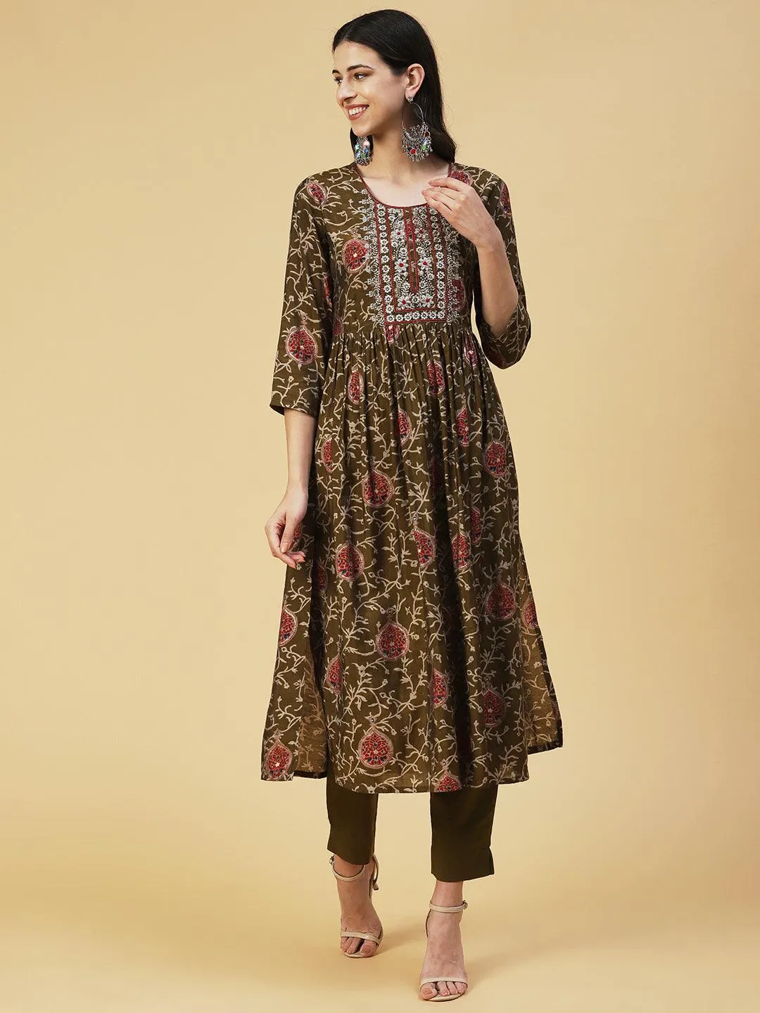 Floral Printed Zari & Mirror Embroidered Kurta With Pants - Olive