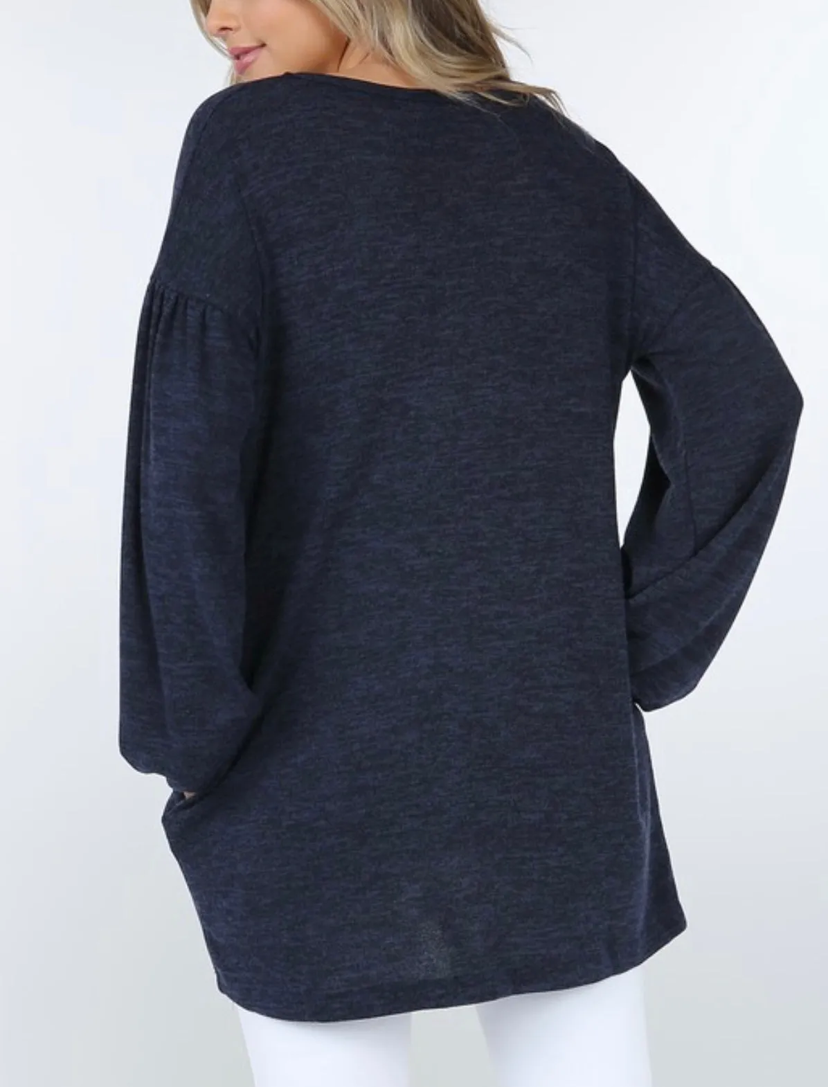 Hacci Long sleeve sweater