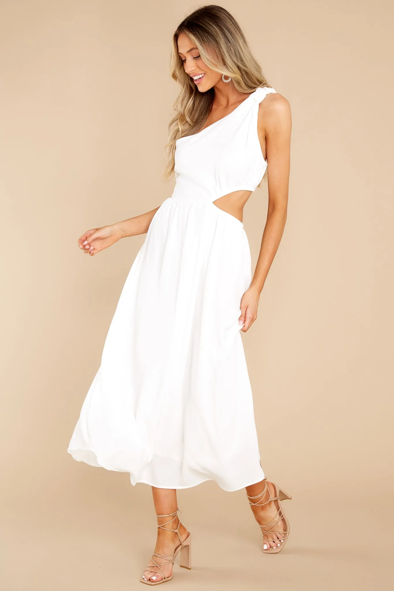 Lovely Dances White Maxi Dress