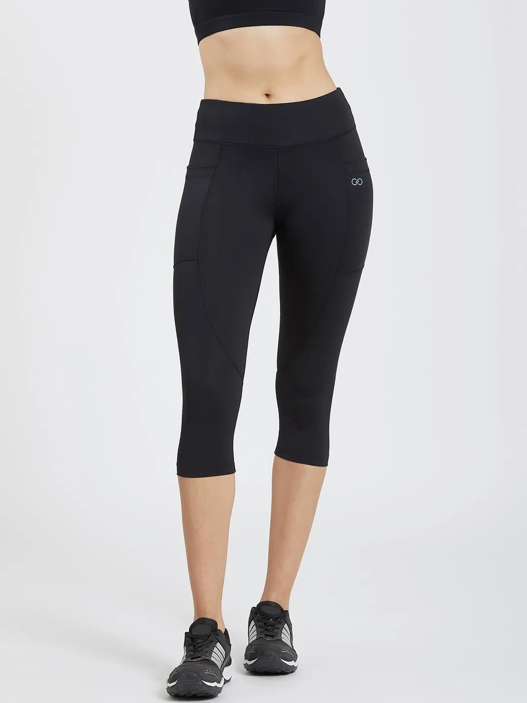 Maxtreme Power Me Black Pocket Capri Leggings