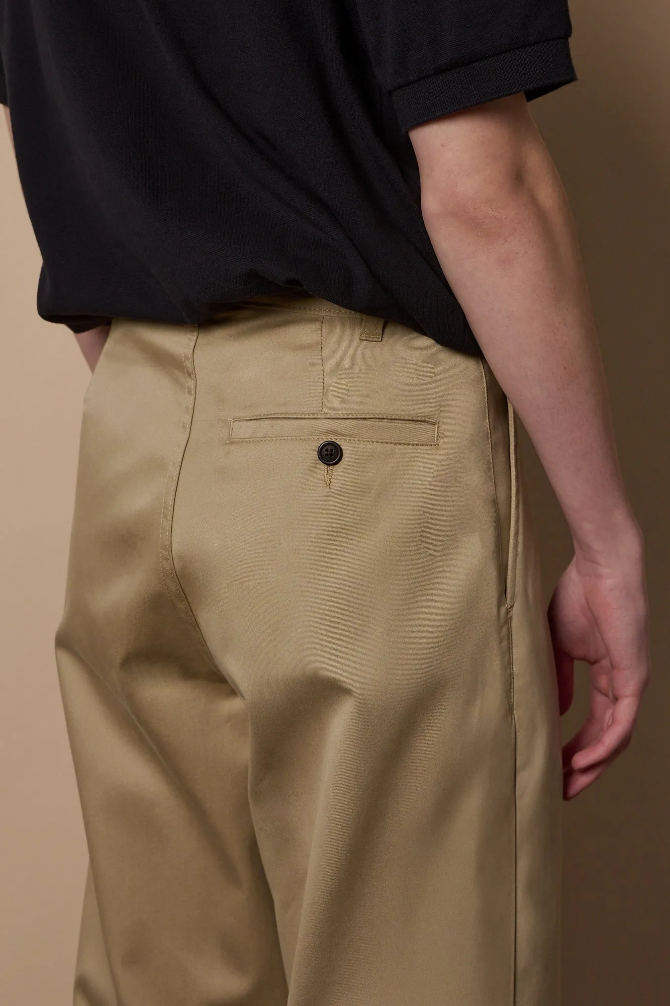 Men's Pleated Cotton Chino - Stone