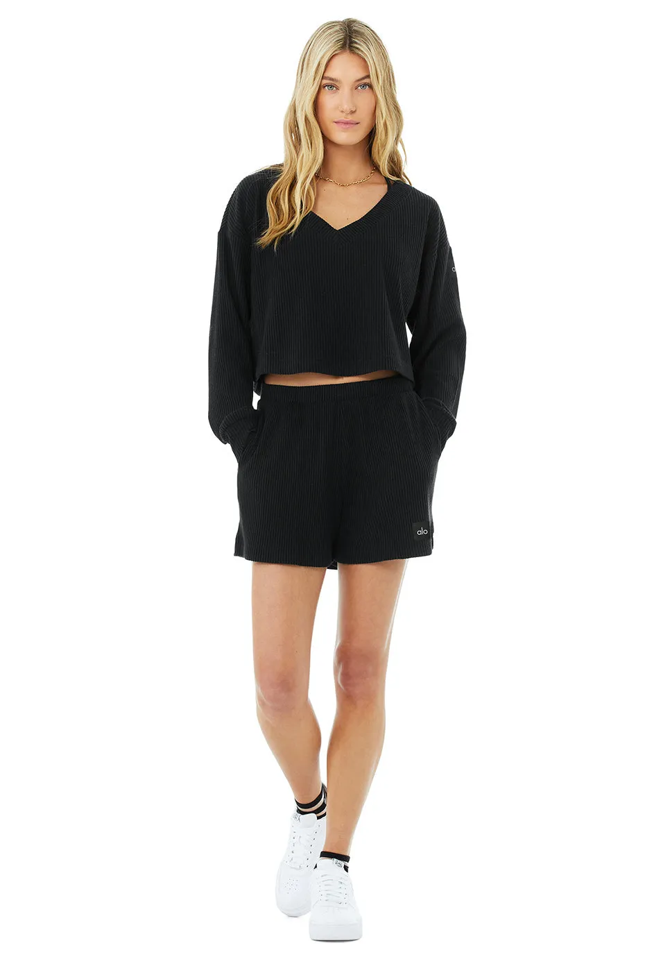 Muse V-Neck Pullover & Muse Short Set