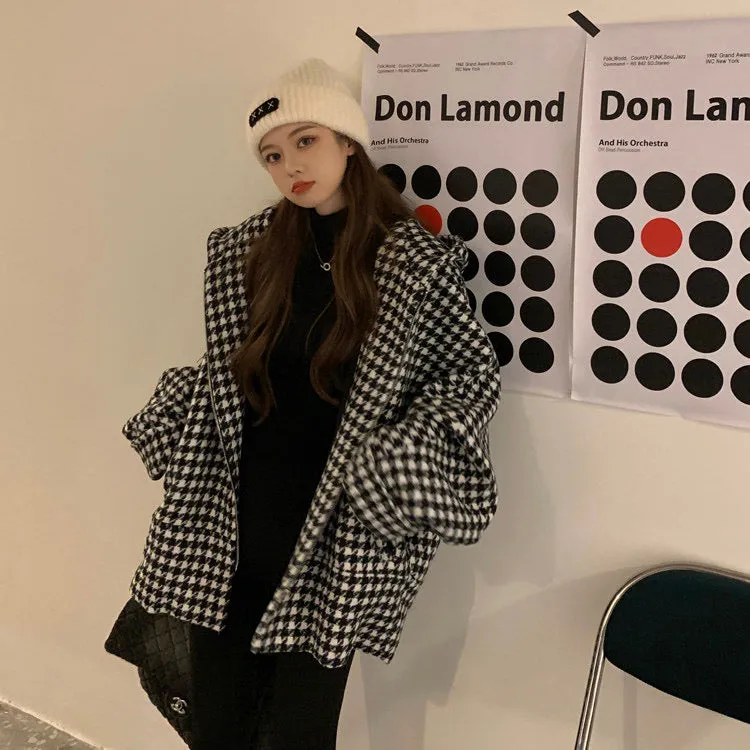 Oversized Zipped Hooded Coat in Houndstooth