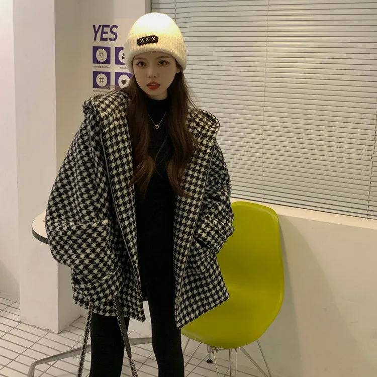 Oversized Zipped Hooded Coat in Houndstooth