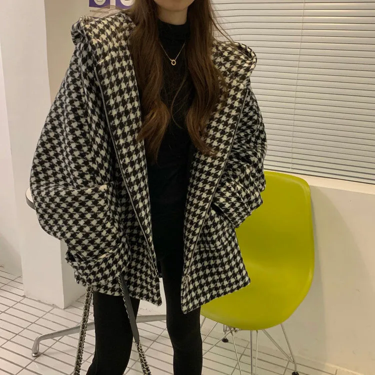 Oversized Zipped Hooded Coat in Houndstooth