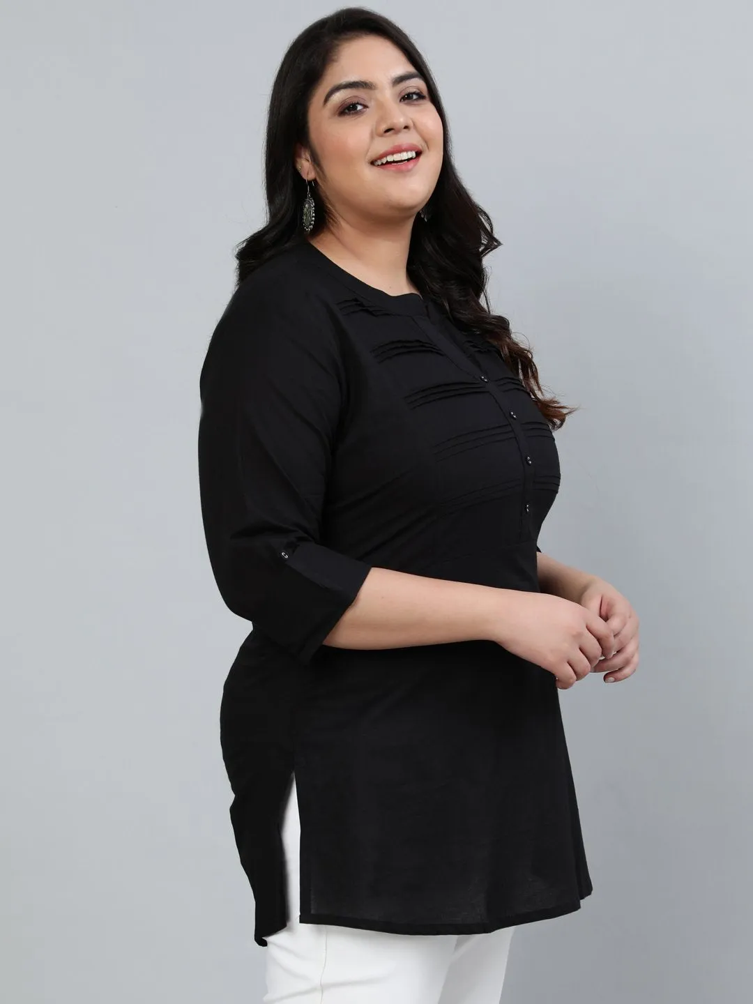 Plus Size Women Black Pleated Tunic With Three Quarter Sleeves