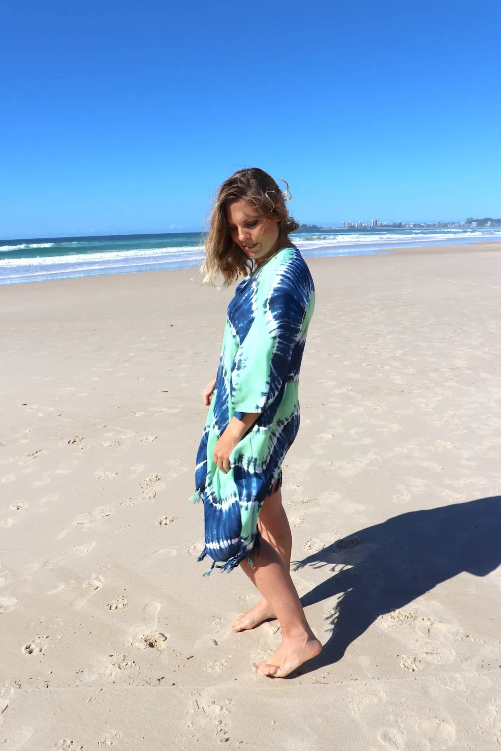 Short Kaftan With Tassels In Blue Zig Zag