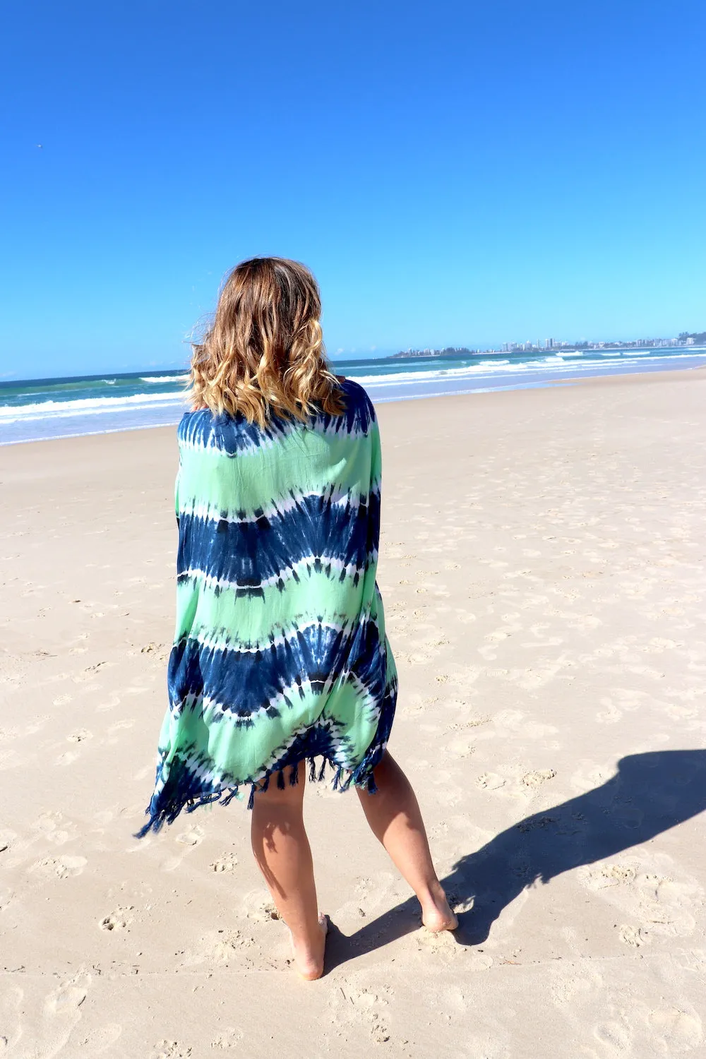 Short Kaftan With Tassels In Blue Zig Zag