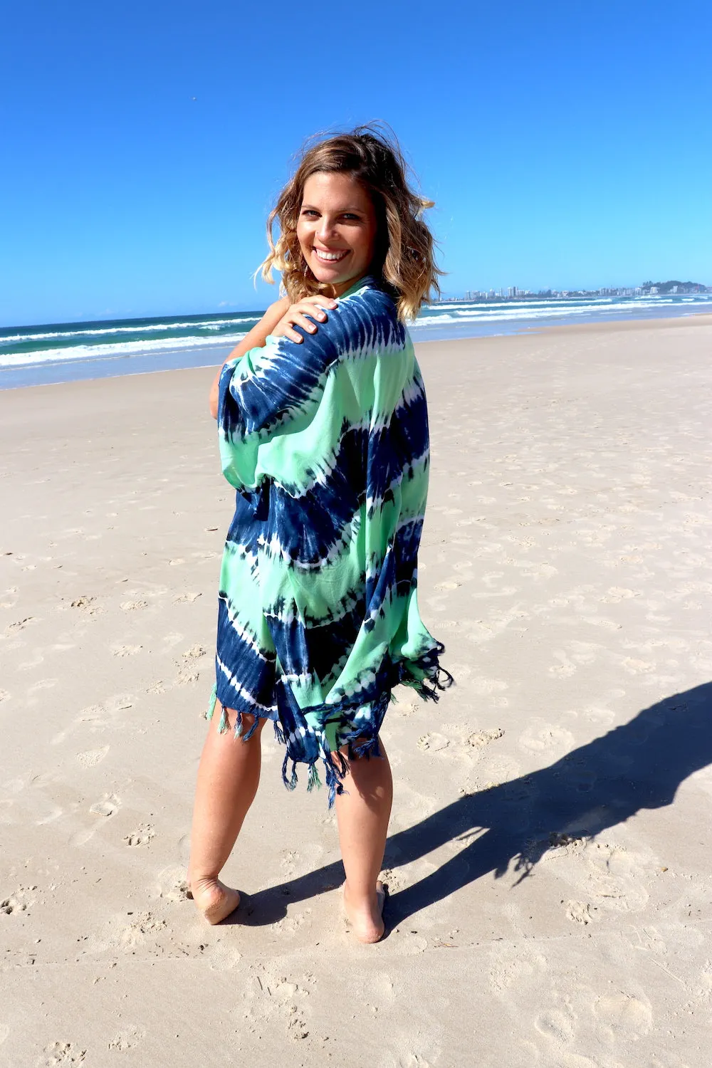 Short Kaftan With Tassels In Blue Zig Zag