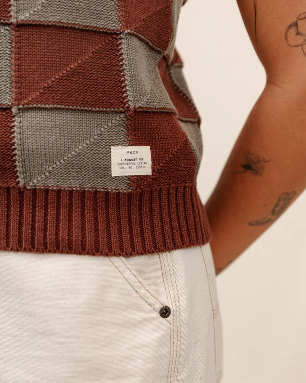 Sparrow Knitted Vest - Olive Checkerboard