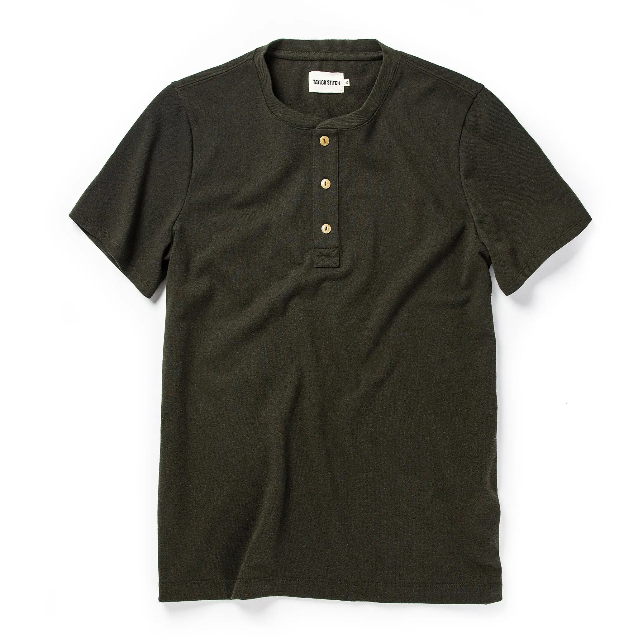 The Short Sleeve Heavy Bag Henley in Cypress