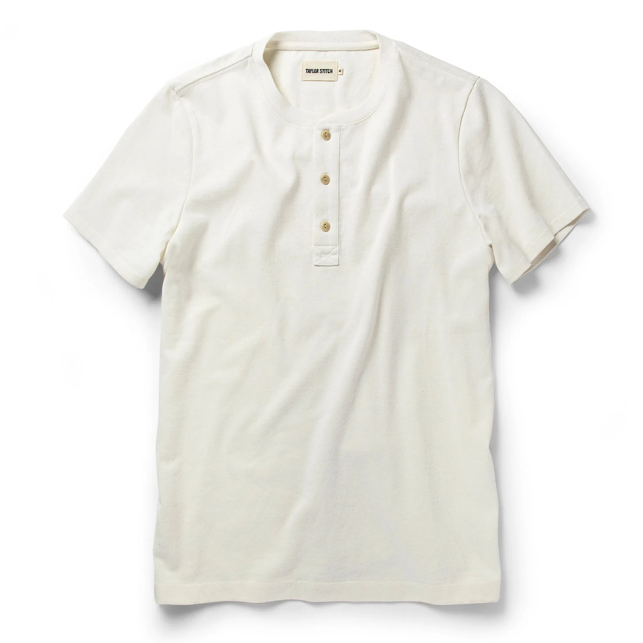 The Short Sleeve Heavy Bag Henley in Natural