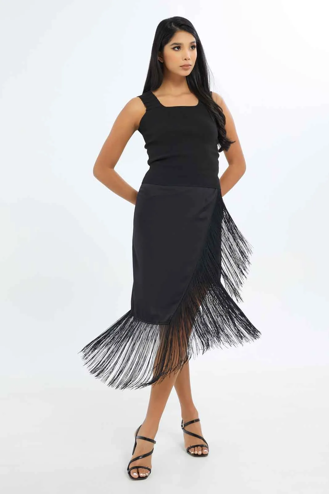 Women Black Tassel Mid Skirt