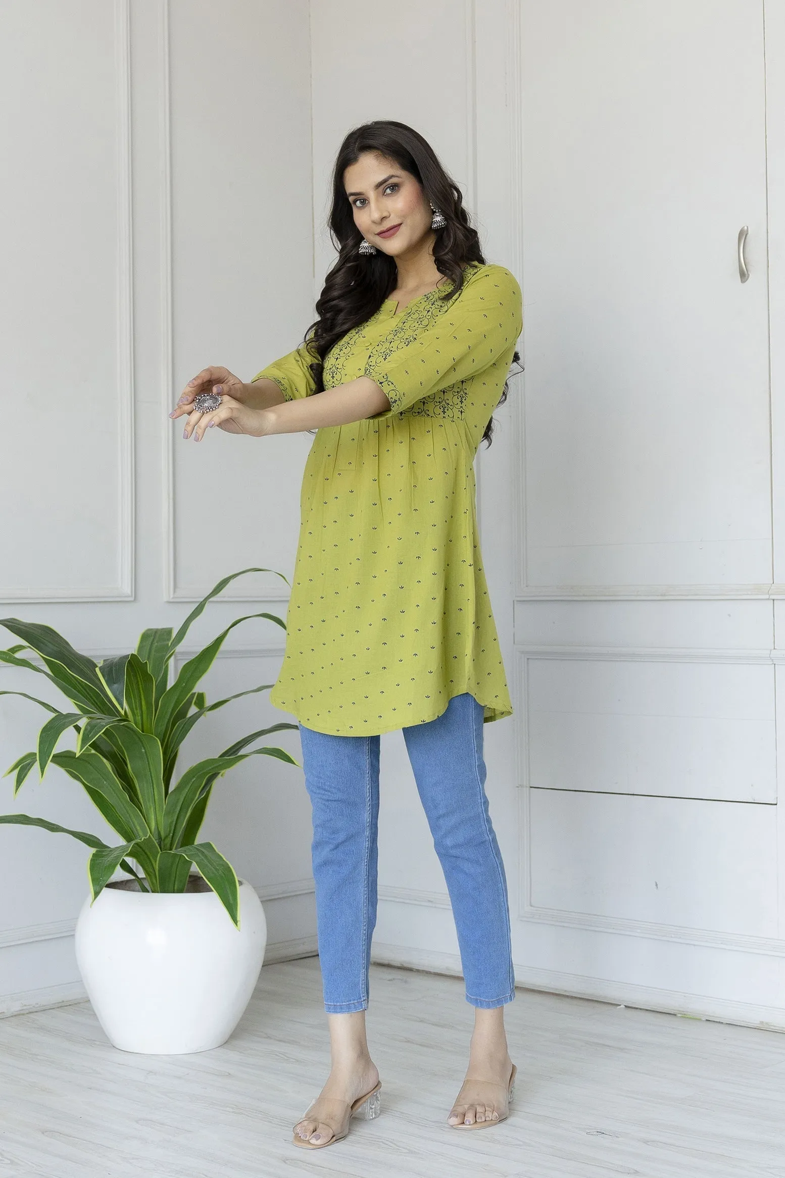 Women Green Printed 3/4Th Sleeve Cotton Tunic